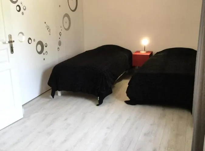 Larrondoa Maison Feriehus *