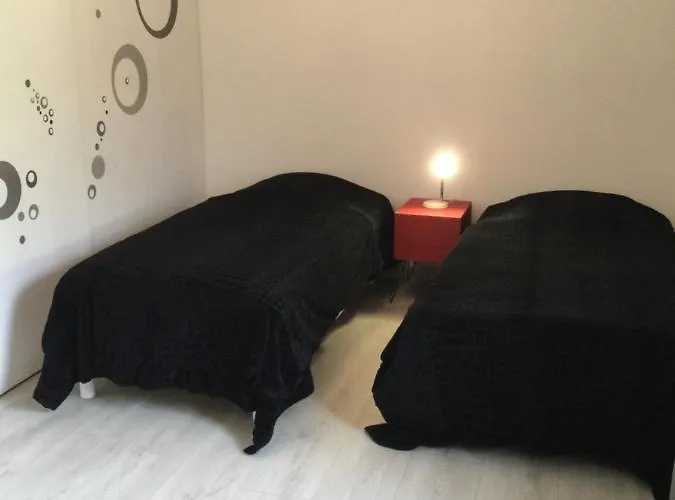 Feriehus Larrondoa Maison *